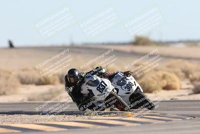 media/Dec-07-2025-CVMA (Sun) [[3e7d2de5dc]]/Race 11-Formula 2-CVMA Hooligans-American Thunder/